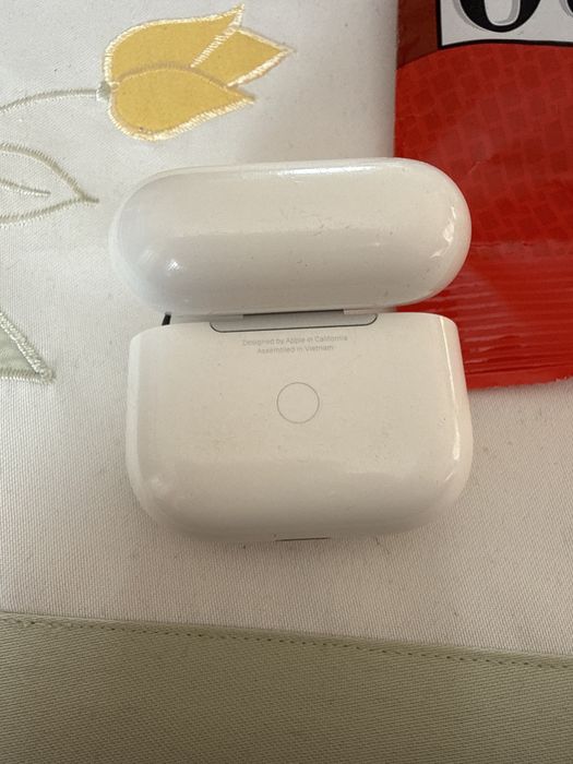 Airpods 3 + casca dreapta