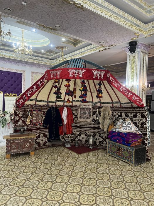 Аренда полуюрта, жарты ағаш уй, юрта шанырак, кереге, баннер, фотозона