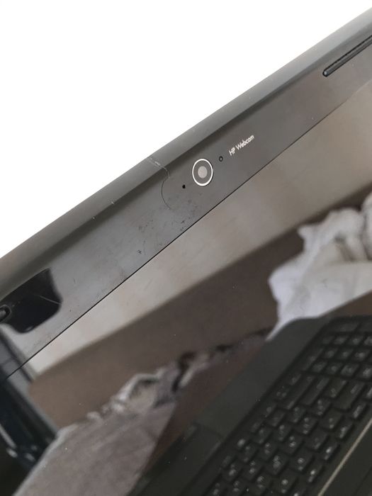 Ноутбук hp в хорошем состоянии.