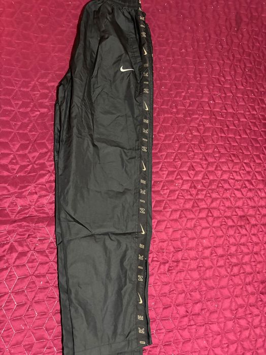 Спортно долнище-шушляк