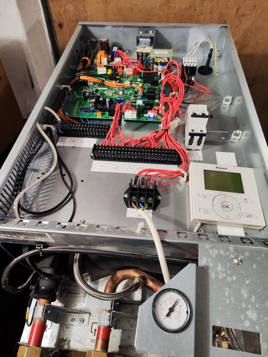 Термопомпа Daikin Alterma 14kw