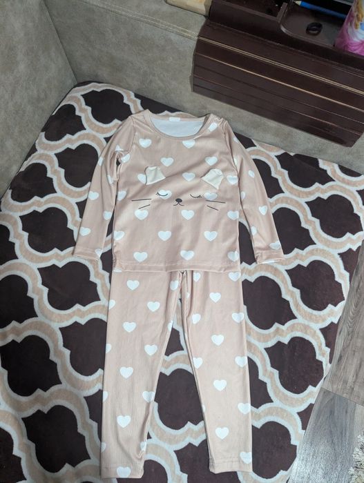 Pijama două piese nouă, fetițe