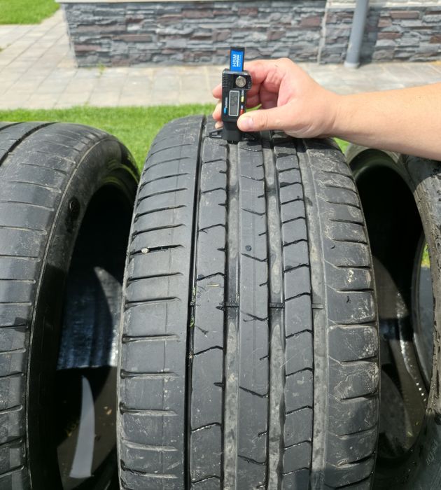 Anvelope vara Pirelli 315/ 35 si 275/ 40 R21