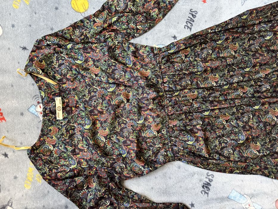 Платья новые 42-44р