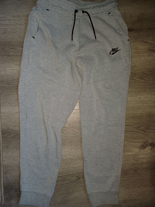 Екип Nike tech fleece