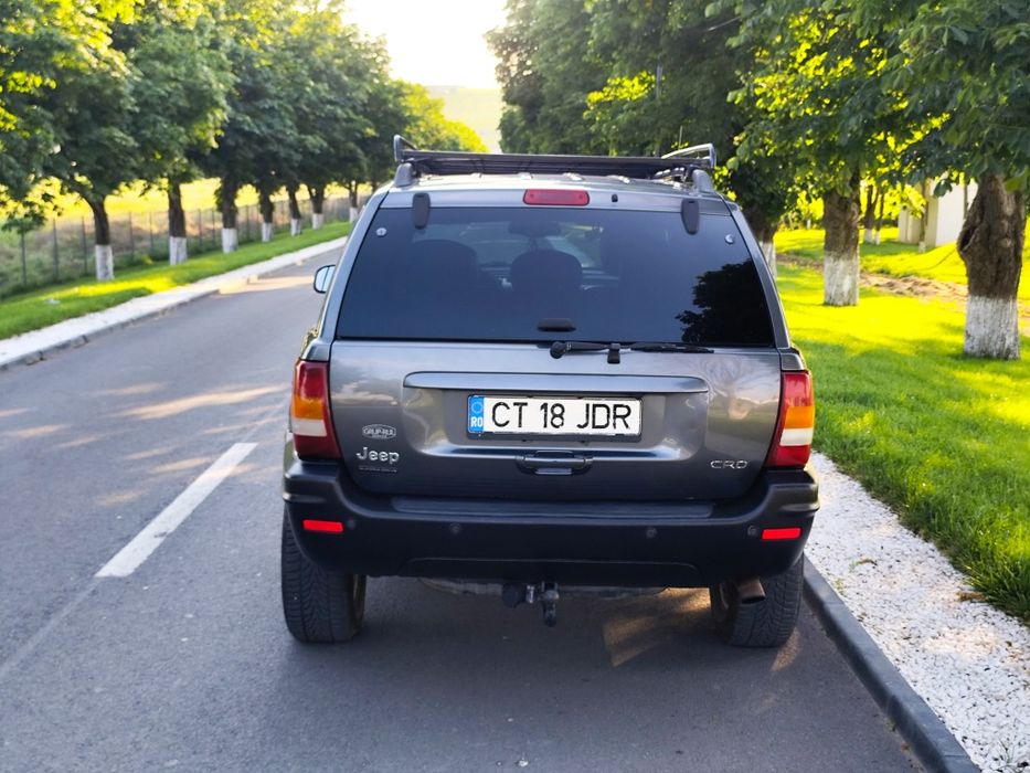 Jeep Grand Cherokee WJ 2.7 vând sau schimb