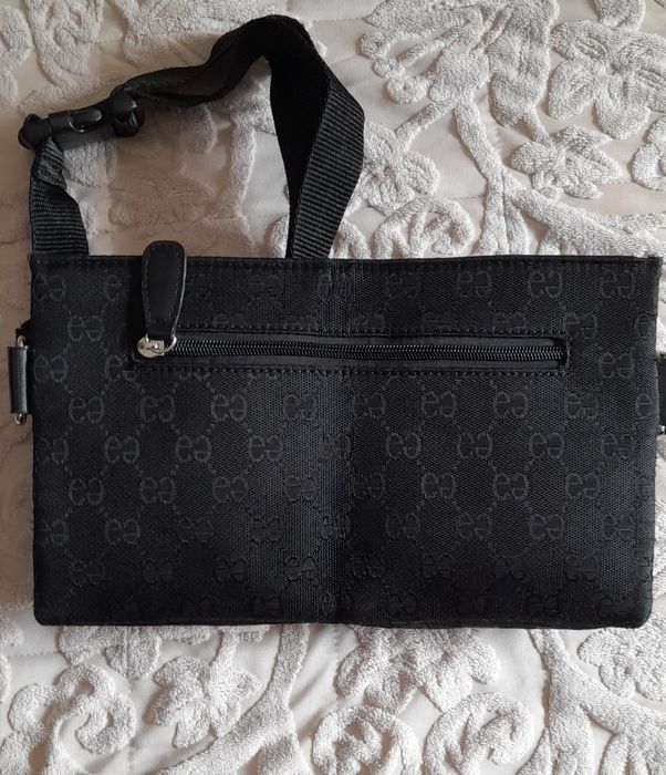 Черна чантичка за кръст