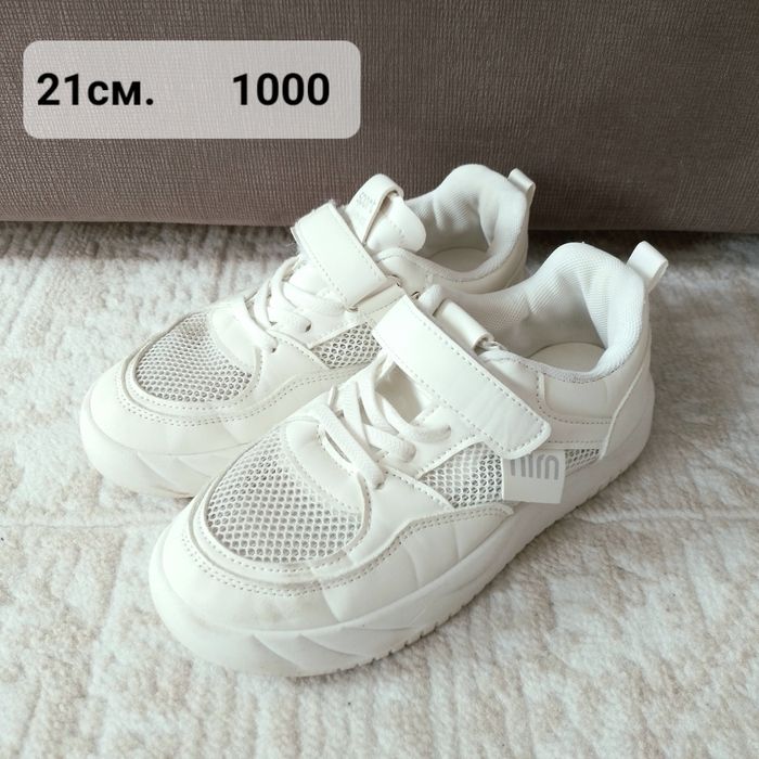 Обувь для девочки32 33-34р