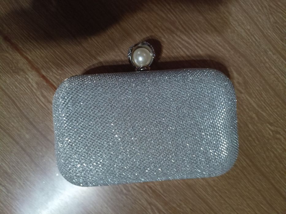 Маленькая элегантная сумочка