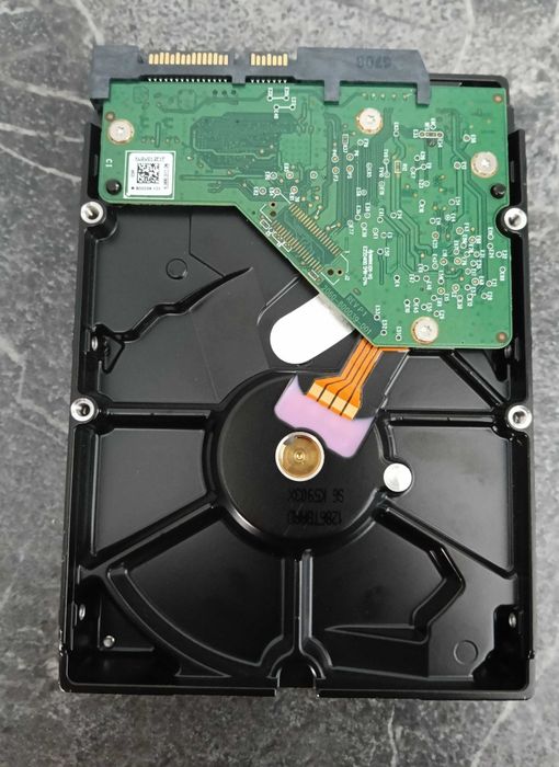 Vând  hard disk PC