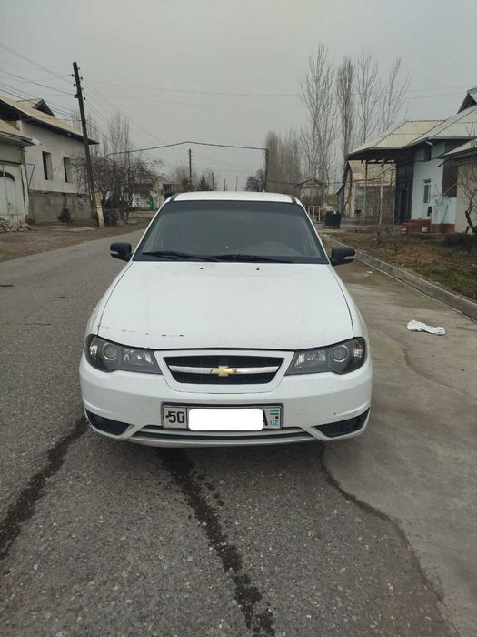 Nexia 2 sotiladi Super bez kond