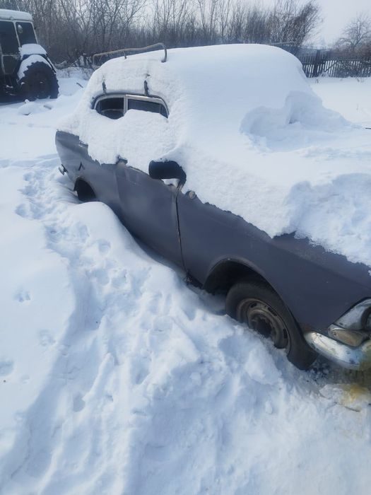 Два Москвича 412 по одной цене