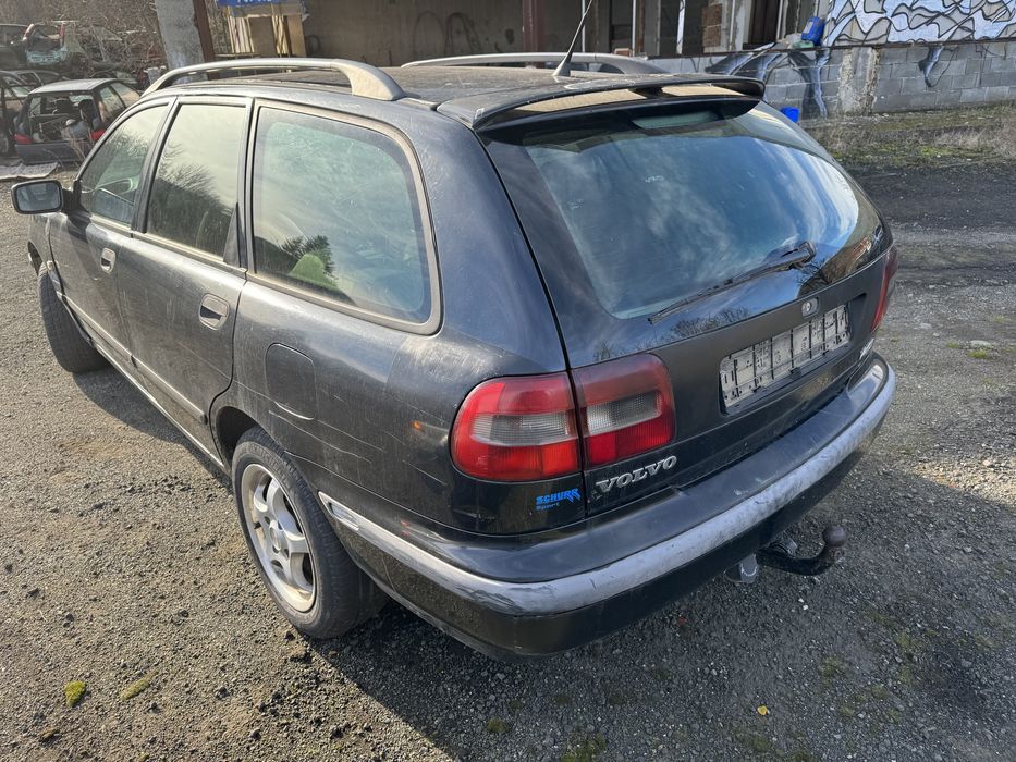 Volvo v40 1.8i 16v 1999г На Части
