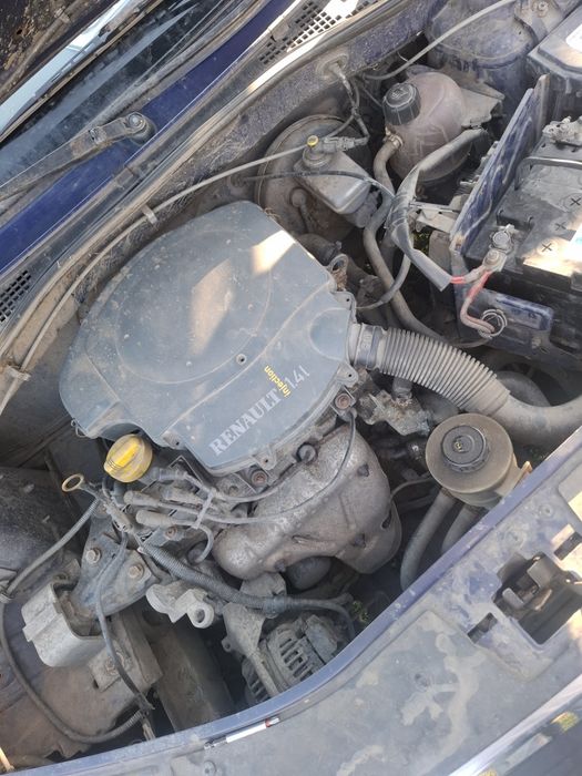 Vand motor dacia logan 1.4 benzina perfect funcțional km reali