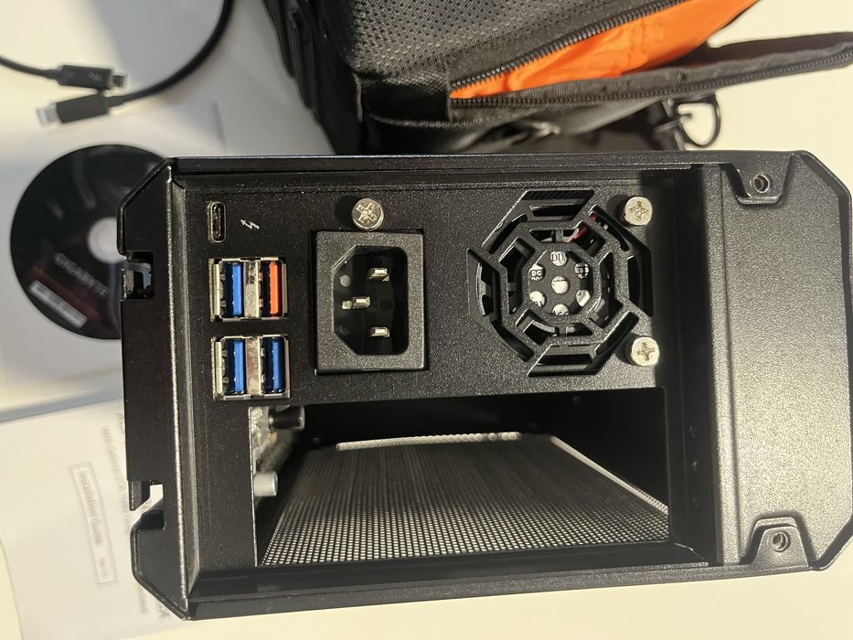 AORUS GTX 1070 GAMING BOX без видеокарта