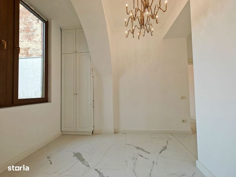 Proprietar vand Apartament 3 camere cu balcon în Iosefin