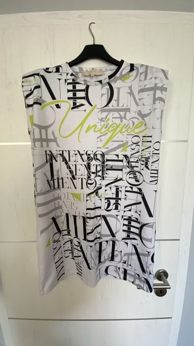 Страхотна дамска рокля