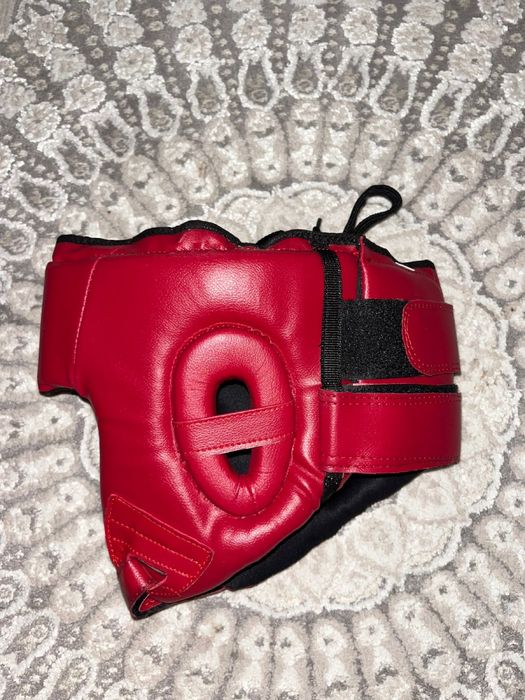 Боксерский  шлем