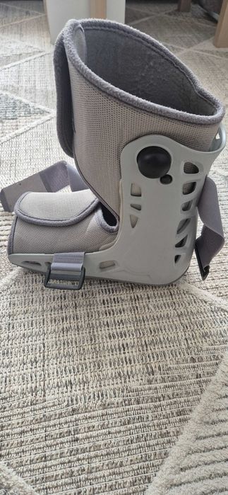 Orteza Aircast short