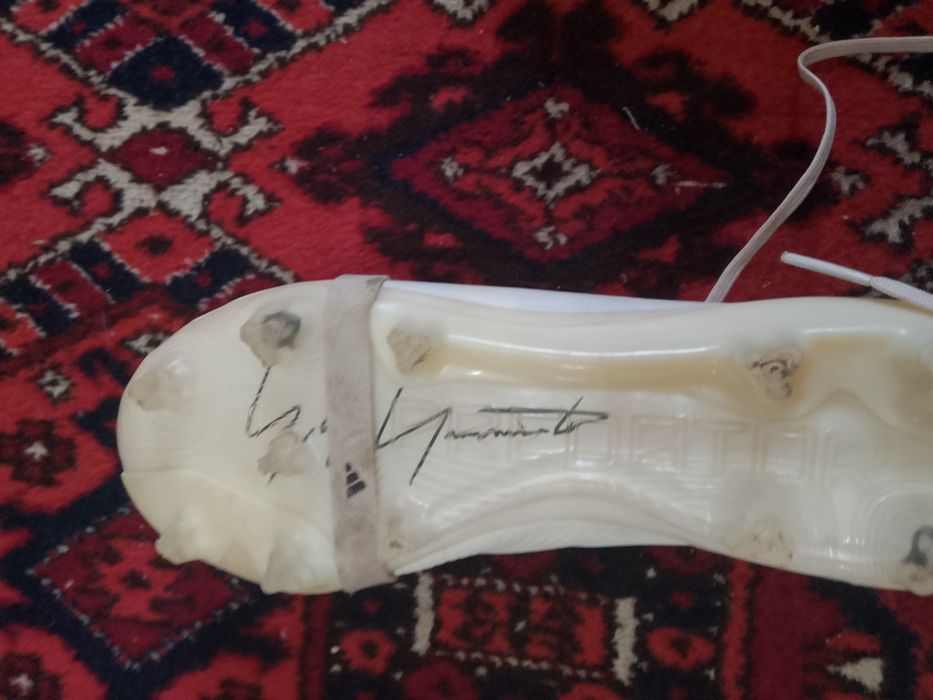 Продам бутсы предаторы