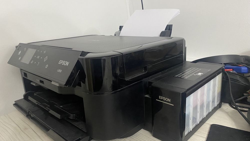 Цветной принтер Epson 850