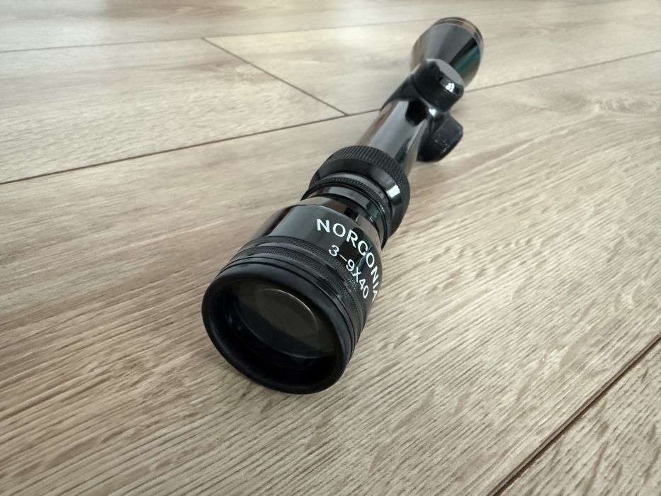 Lunetă Norconia 3-9x40, stare foarte bună