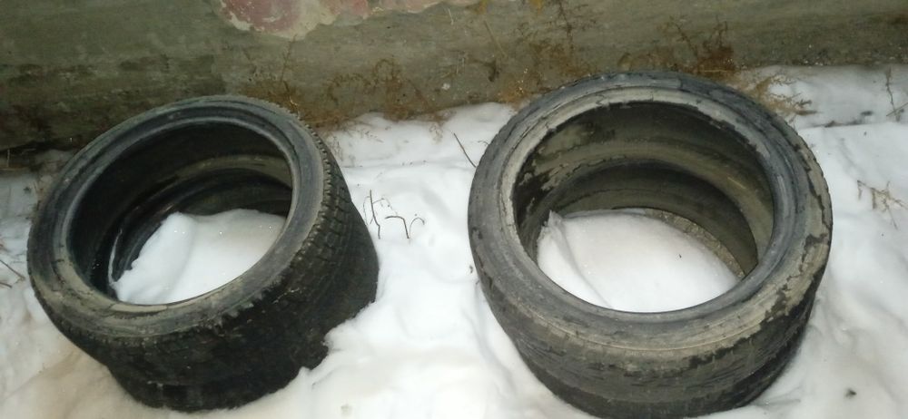 Продам шины зимние
