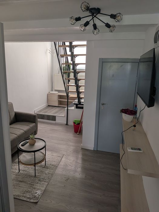 Închiriez apartament cu 1 camera,Între Lacuri