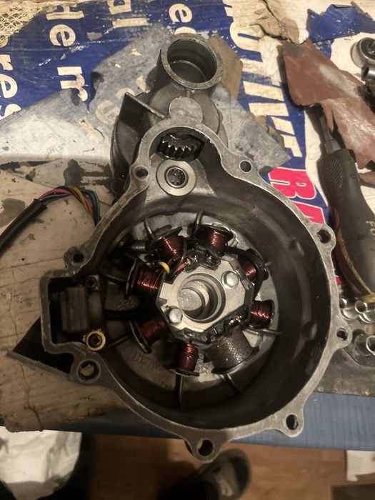 Продам крышку генератора 165фмм