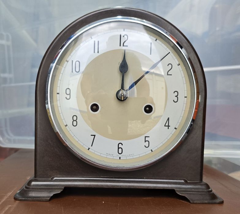 Ceas șemineu Enfield Clock Co - Art Deco, bachelită, cu pendul și gong