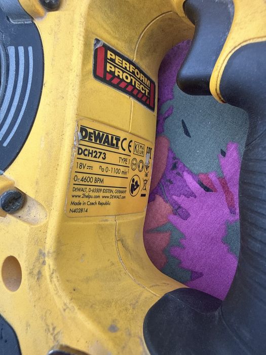 Vind set dewalt 4 piese 3acum 5 ah si incarc