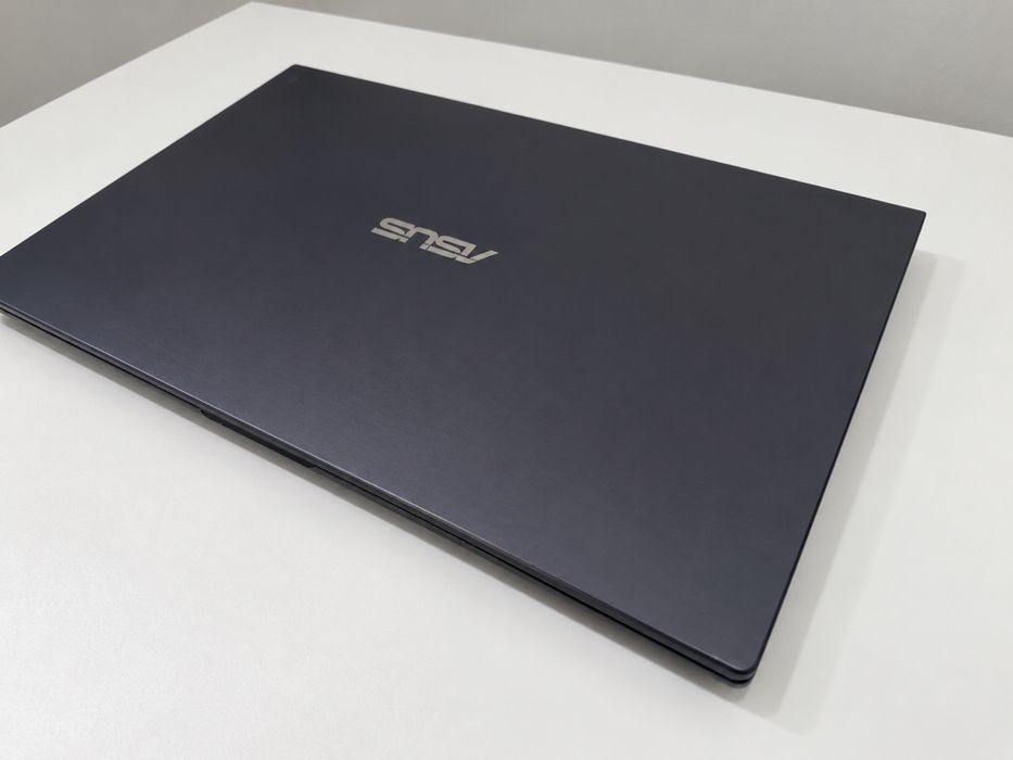 Ноутбук Asus Vivobook