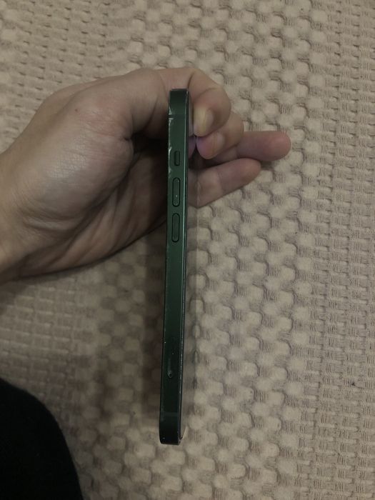 Iphone 13 продается