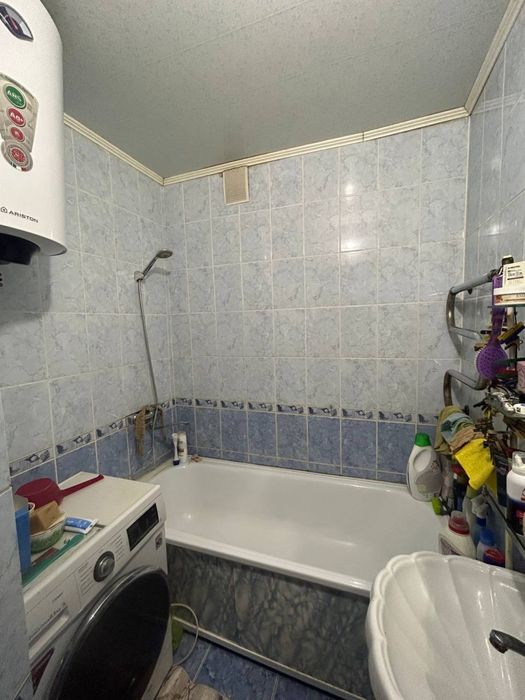 Продам 2 комнатную квартиру