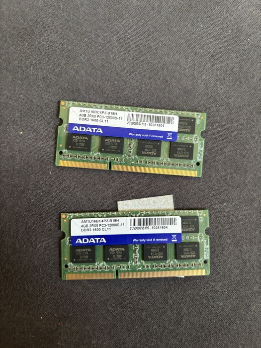 Vand 2 x 4gb Ran DDR3 pt laptop