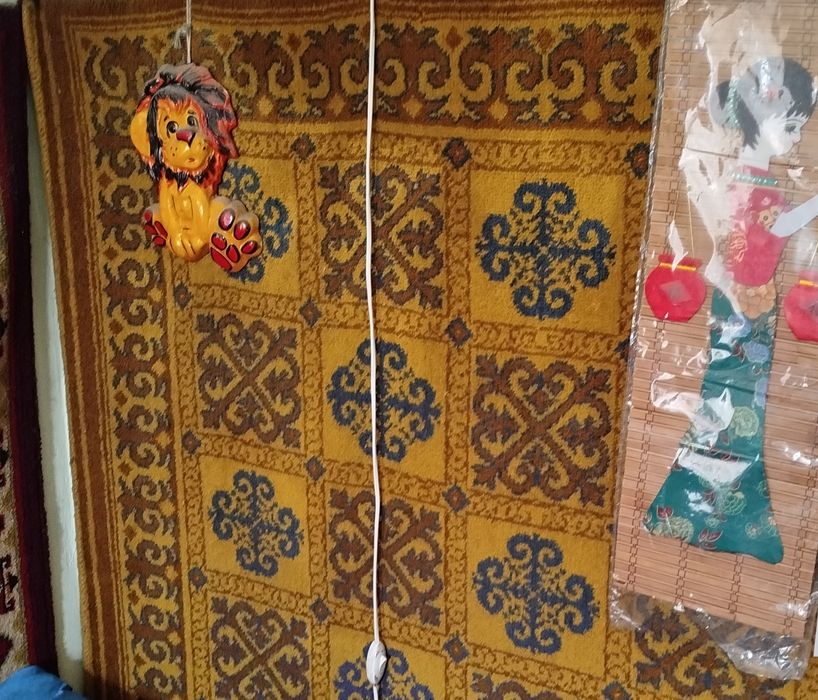 Продам ковры СССР