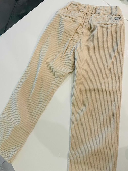 Панталон от рипсено кадифе ZARA / момче / 140 см