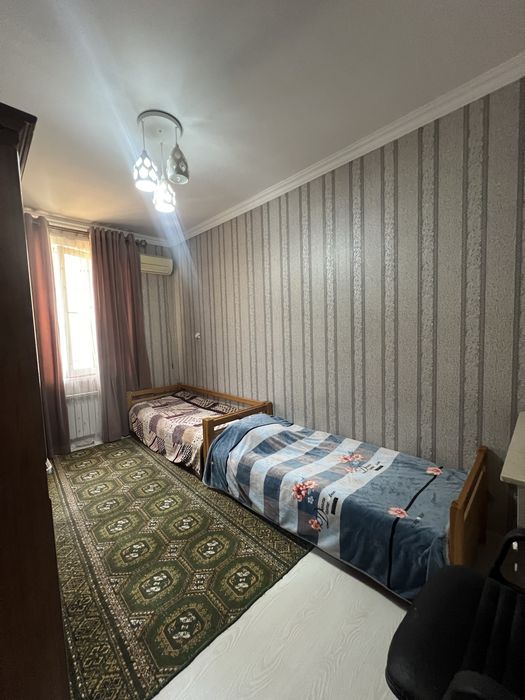 KOTTEJ sotiladi,3-xona,metroni yonida.