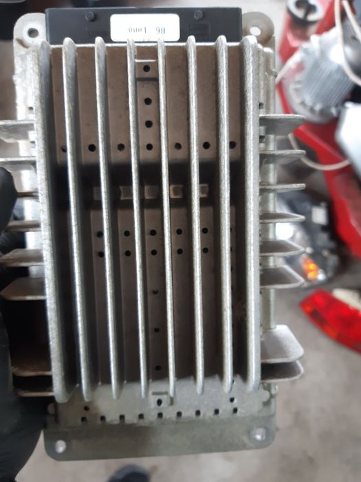 Amplificator Bose Audi A4 B7/ 2004-2008 / 8E5 035 223 C