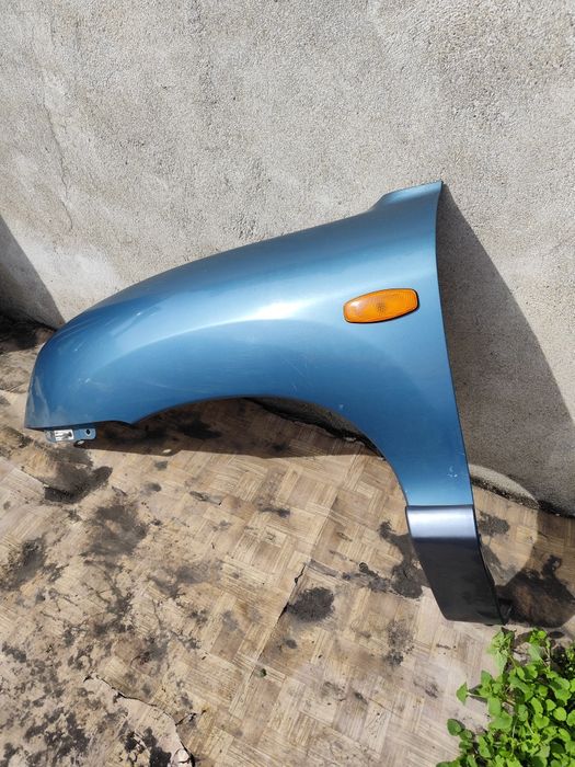 Ляв и Десен калник-Hyundai Santa fe-2005г