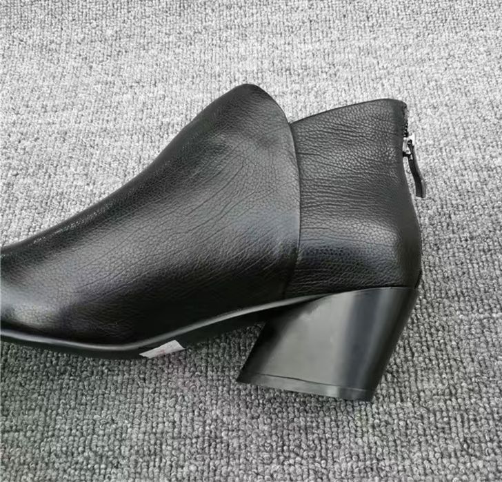 Ботинки демисезон. Кожа