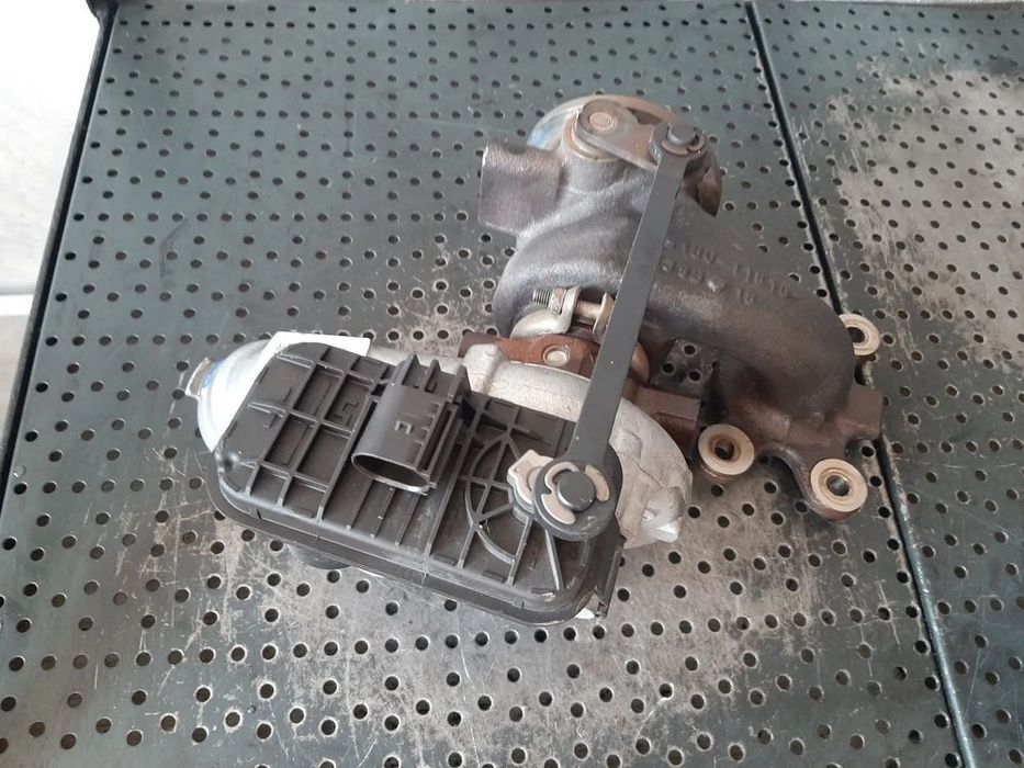 turbina 1.5tsi dad vw t-roc golf 7 golf 8 skoda octavia 3 audi a3 8v  49180-01630  05e145701k