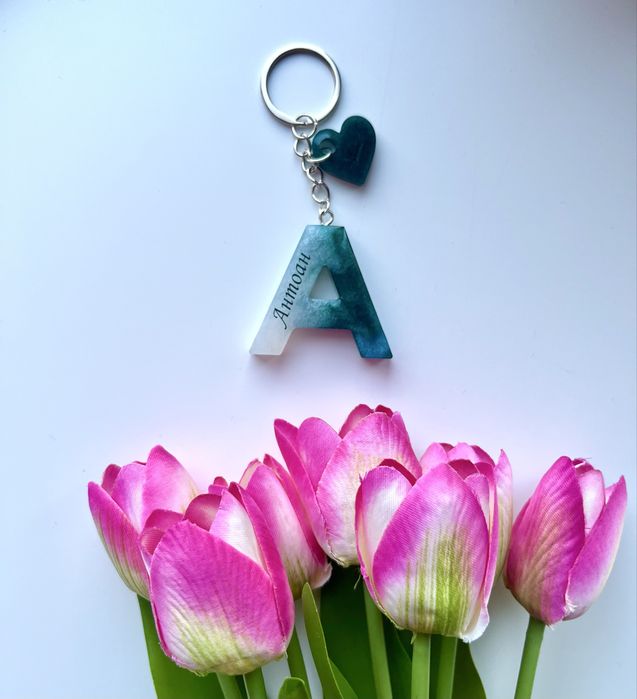 Ключодържател буква от епоксидна смола