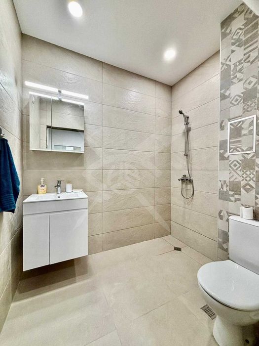 Дава се под наем Двустаен апартамент в Пловдив, Тракия - 71 кв.м за 700 € - Снимка #8