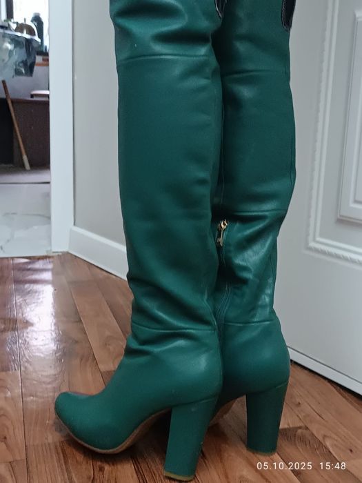 Продам зимние сапоги