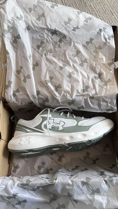 Under armor мужские кроссовки