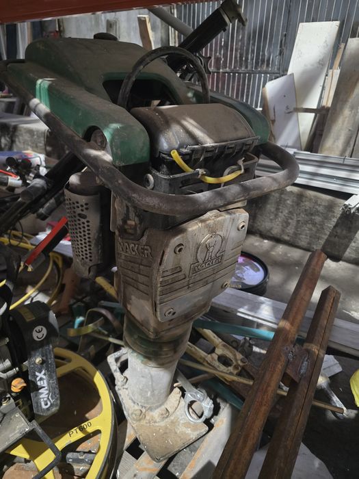 Трамбовка / Пачи крак Wacker