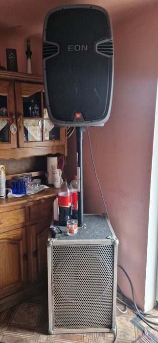 Boxe JBL 300 Wati
