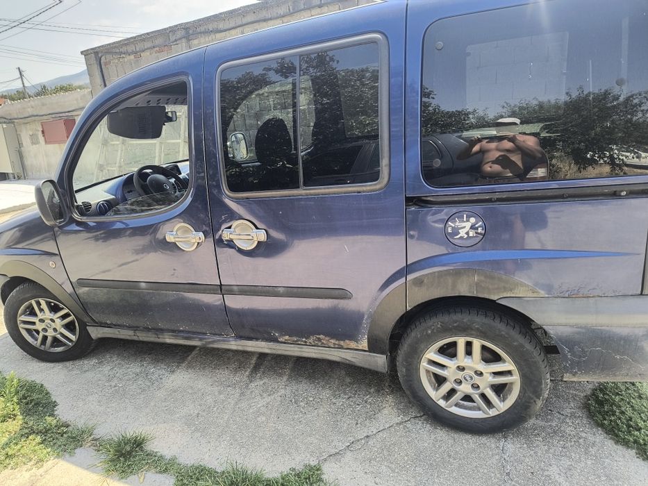 Фиат Добло 1.9 жтд на части