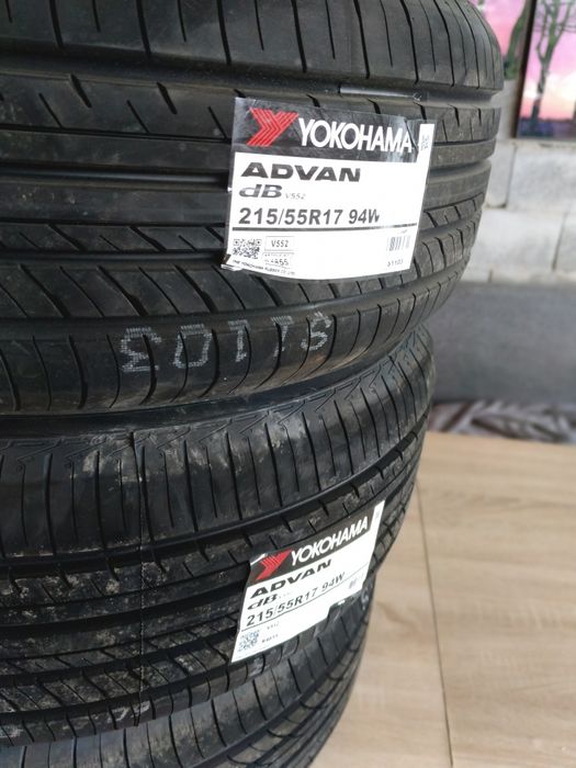 Шины 215 55 R17 YOKOHAMA